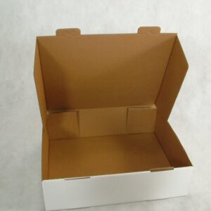 Caixa para Bolo Branca 49x40x13 Polibox Ref. 049 – Resistência para Grandes Formatos